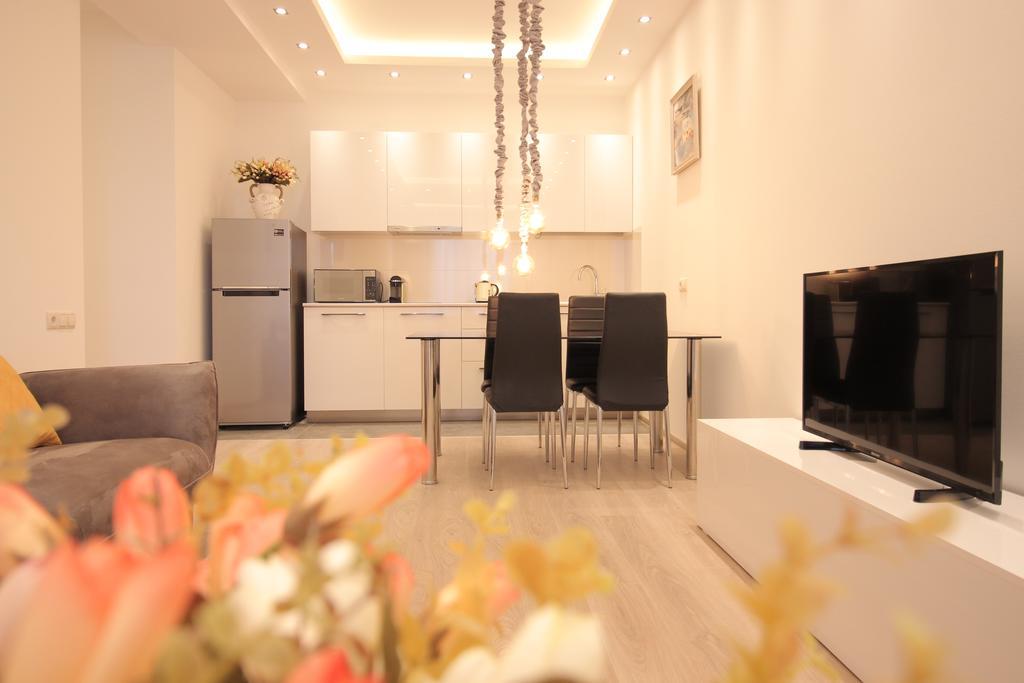 Shartava Deluxe Apartment Tbilisi Esterno foto