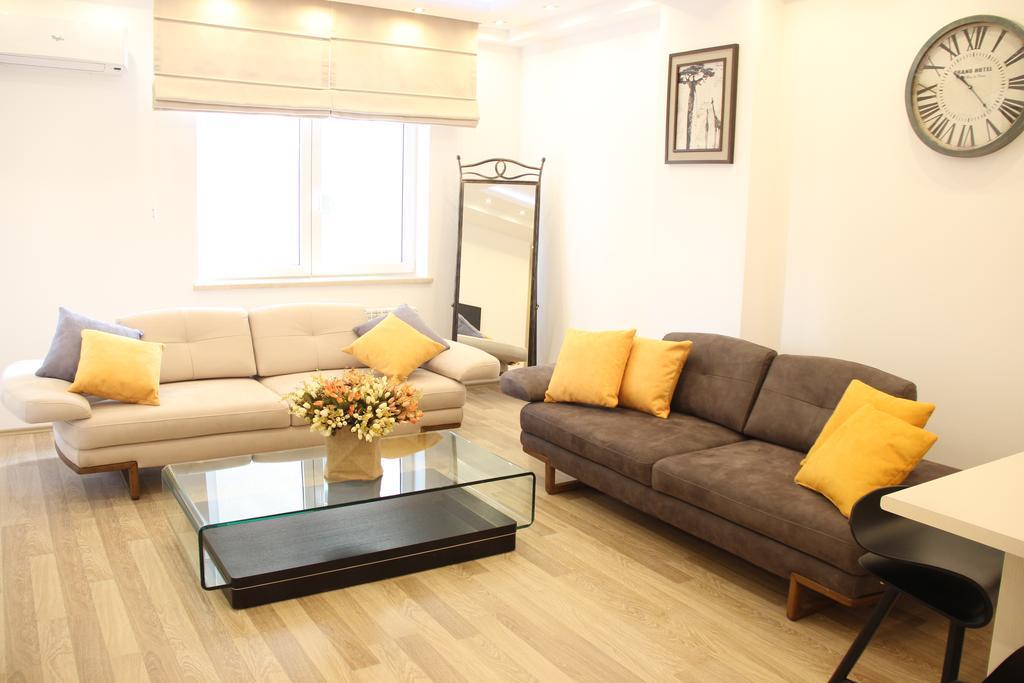 Shartava Deluxe Apartment Tbilisi Esterno foto